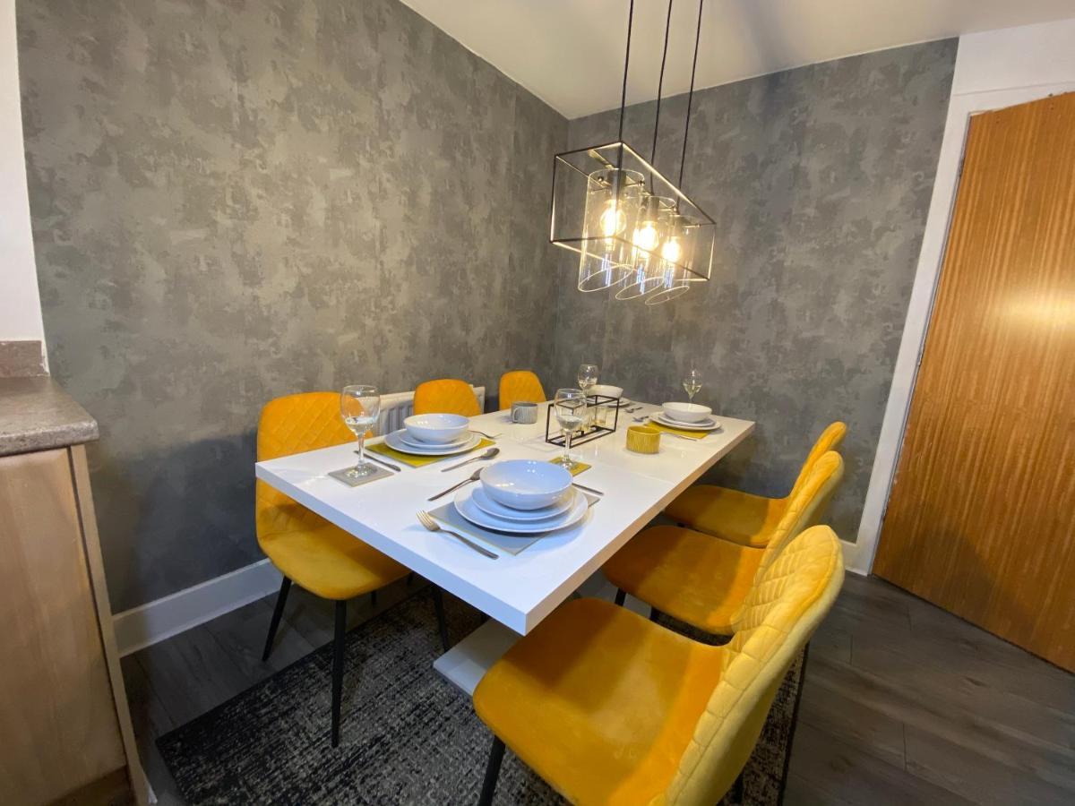 Luxe Place - Netflix & Workspace For 6 Birmingham Exterior foto